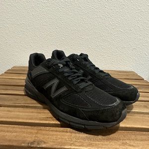 NEW BALANCE M990BB5 Triple Black New Balance 28cm Men’s Size 10 MADE IN USA NWOB